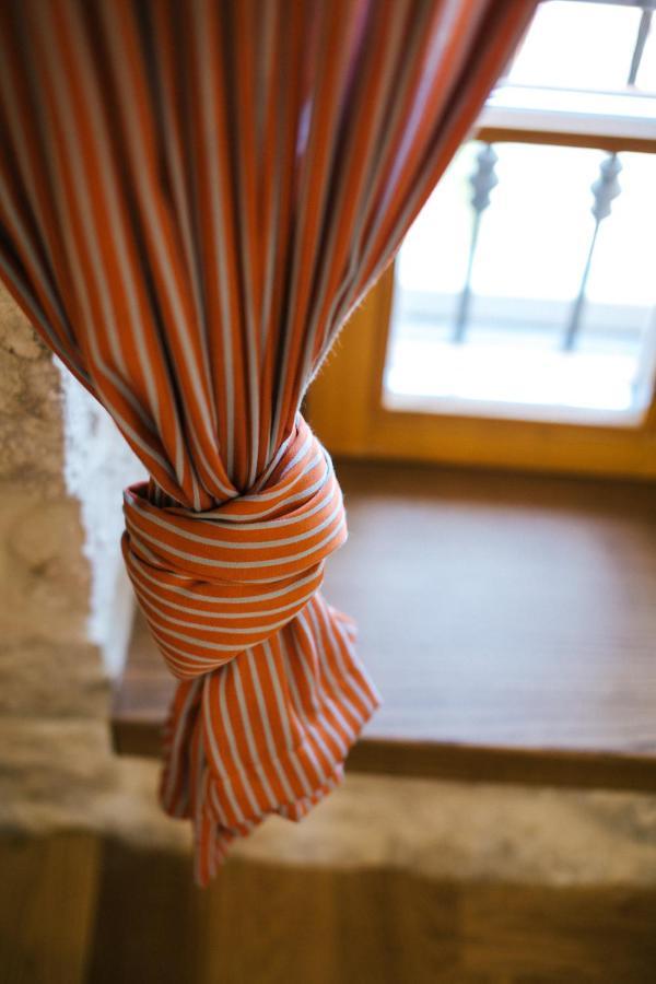 Franka Hotel Trogir Buitenkant foto