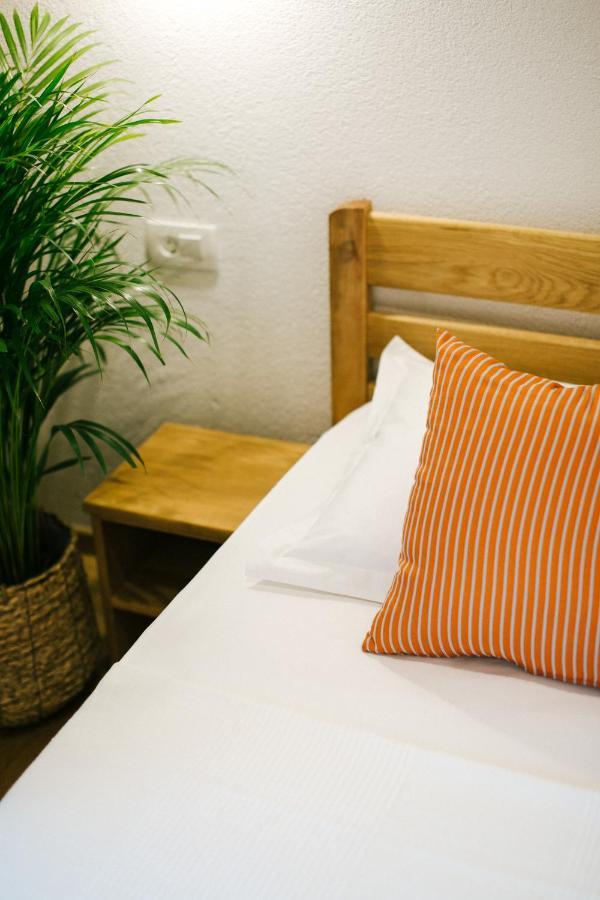 Franka Hotel Trogir Buitenkant foto